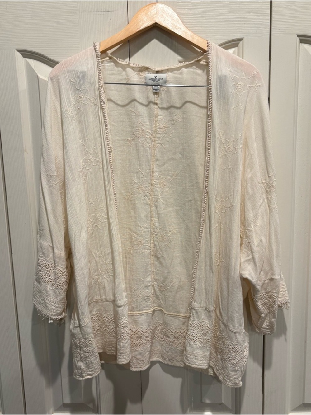 American Eagle Lace Kimono Cardigan Cream Embroidered Open Front Women’s L/XL